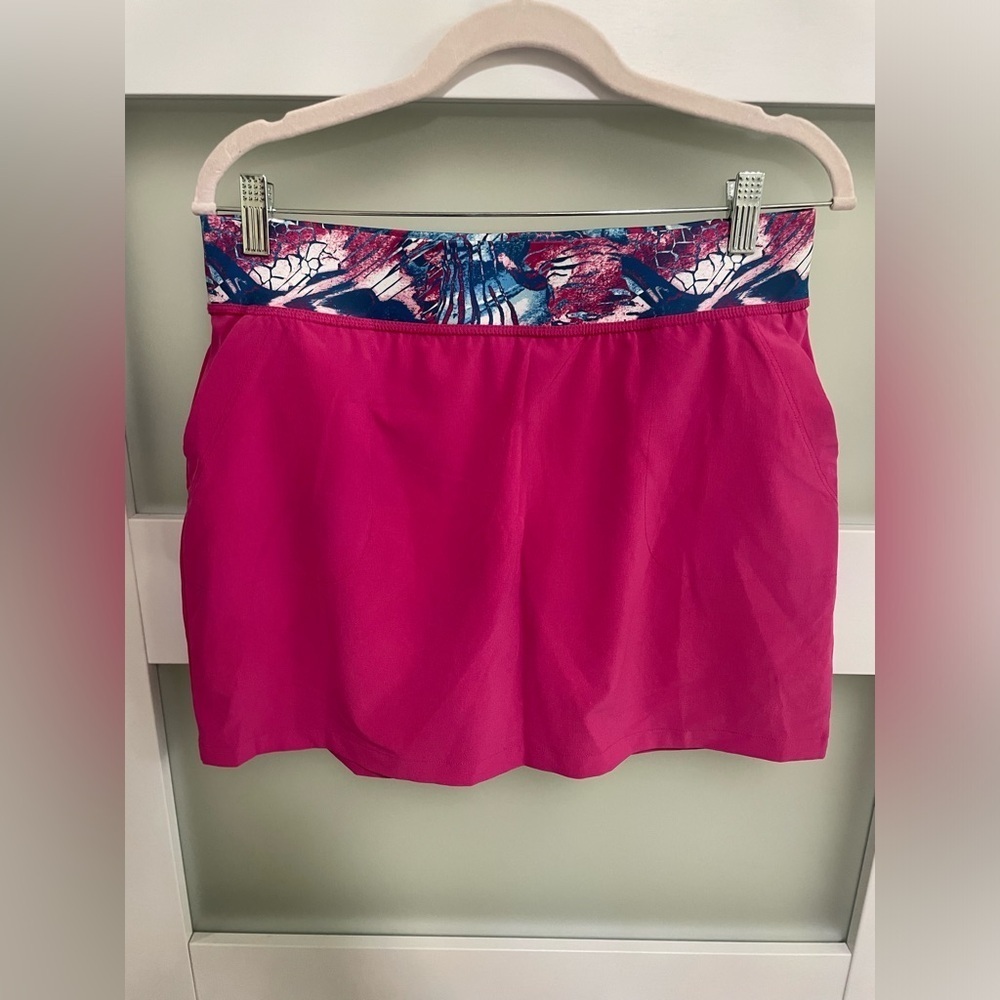Reel Legends performance outfitters skort SZ Small EUC (5)